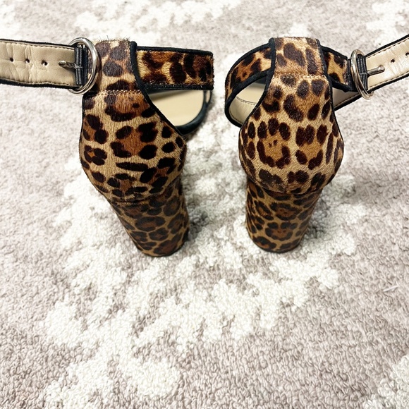 Ann Taylor Leannette Leopard Print Calf Hair Block Heel Sandals Size Women's 9 - Picture 7 of 8